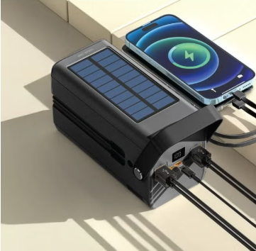 100،000 mAh Solar X Power Bank PD 20W، Solar PowerBank مع كابلات مدمجة (USB - A/2xUSB - C/Lightning) ومصباح يدوي، USB - C ومدخلات ومخرجات Lightning، 4xUSB - A و 1xUSB - Micro Outputs، شاشة رقمية، مقبض محمول، محطة طاقة محمولة مثالية للتخييم والمشي لمسافات